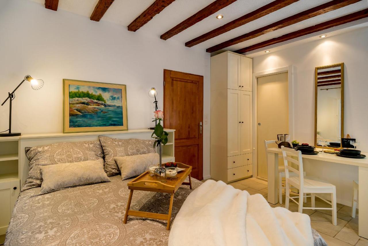 Charming Old Town Apartment Pjaca Split Buitenkant foto